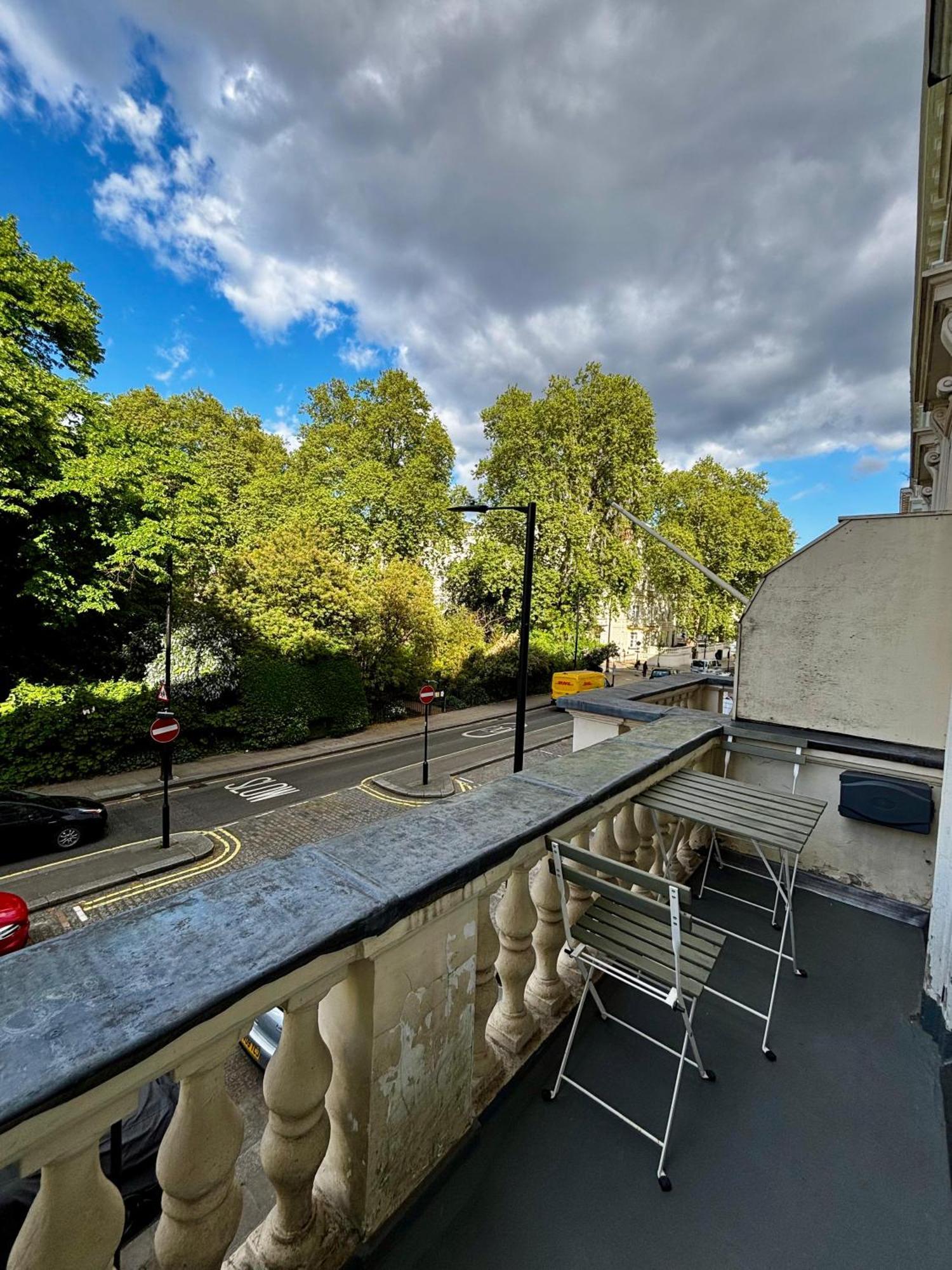 Hotel Jubilee Victoria 3*